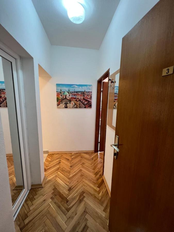Ksenia Guesthouse Apartments And Studios 布德瓦 外观 照片
