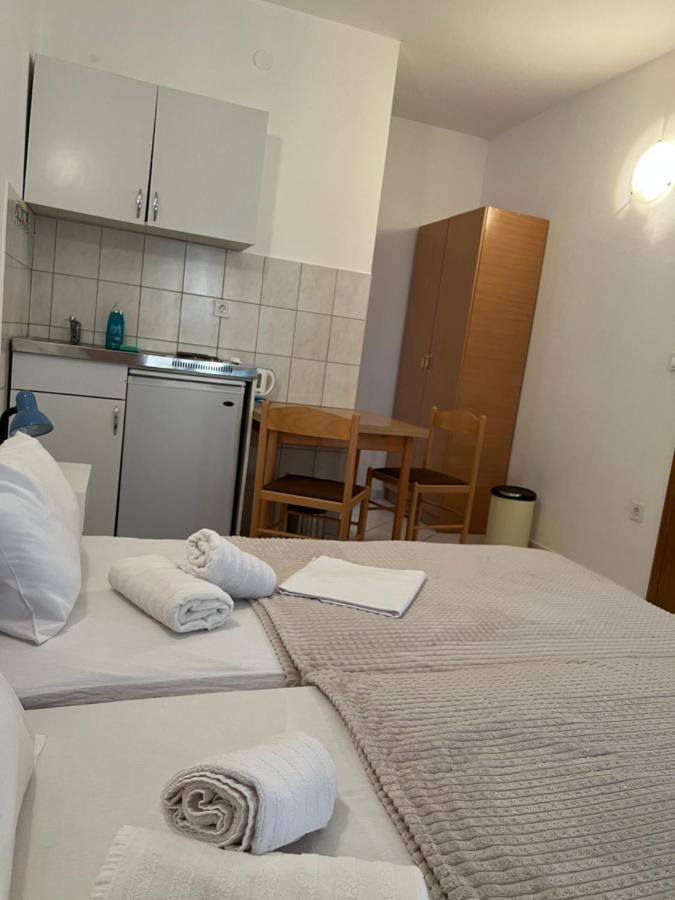 Ksenia Guesthouse Apartments And Studios 布德瓦 外观 照片