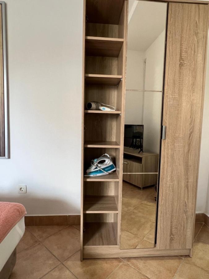 Ksenia Guesthouse Apartments And Studios 布德瓦 外观 照片