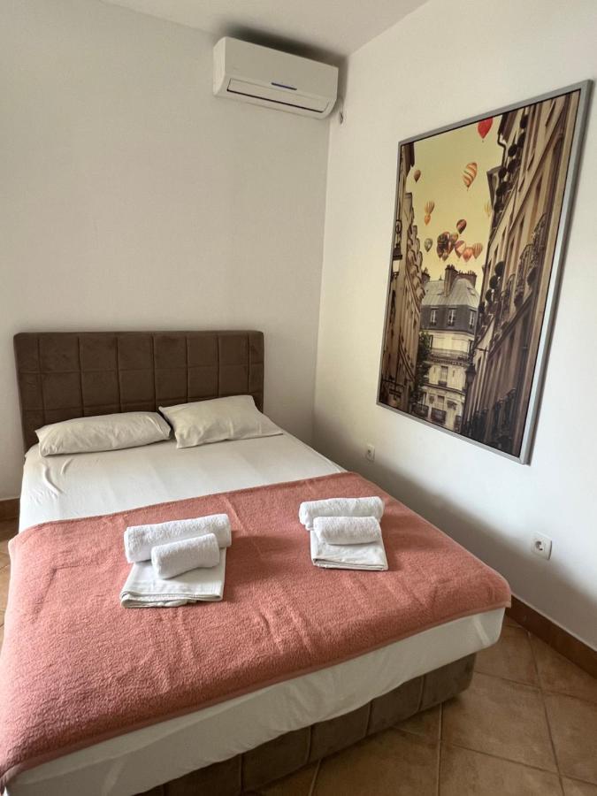 Ksenia Guesthouse Apartments And Studios 布德瓦 外观 照片